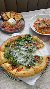 Make it a slice shop date this holiday season, starting at @barsiena! ⁠🍕🍷🛍️⁠ ⁠ ⁠ Video: @barsiena, @fabioviviani⁠ ⁠ ⁠ ⁠ #WestfieldOldOrchard #BarSiena | Westfield Old Orchard