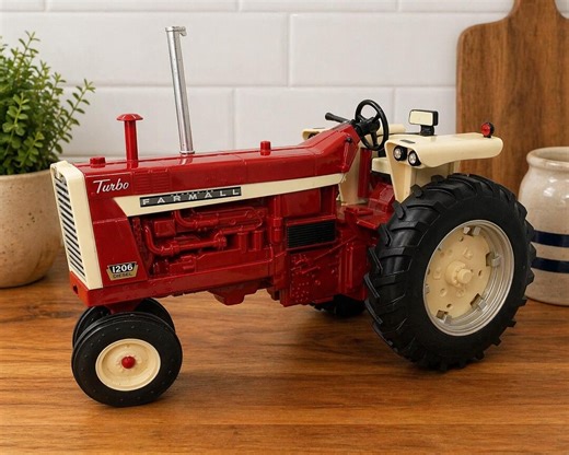 Vintage Farmall 1206 Tractor Toy | International Harvester Lights & Sounds Plastic Collectible - Etsy