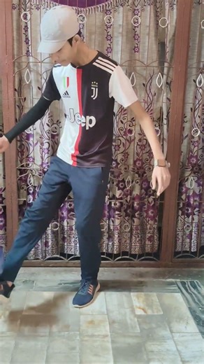 juggling tutorial 🥶 #football #ronaldo