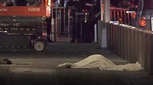 Man Splits Himself in Half After Jumping 750 Feet Off Building in New York City