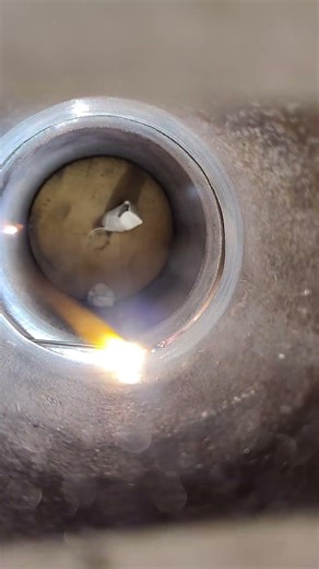 Inconel test by in a welder