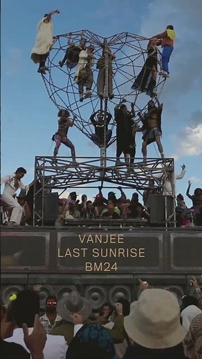 Vanjee - Robot Heart - Burning Man 2024