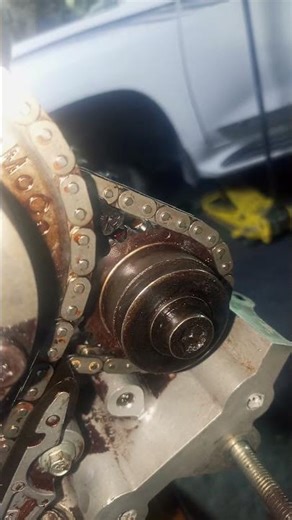 Old Ford Explorer V6 engine timing chain setup