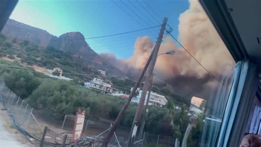 Video shows massive smoke plume from wildfires on Greece's Crete