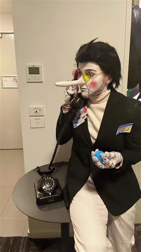 Cosplaying as Spamton from Deltarune