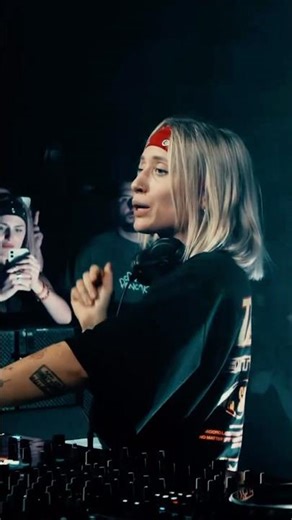 Hey you play “That Acid” track 🧬 #techno #acid #rave