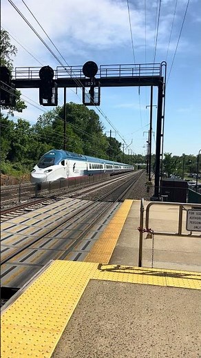 AMtrak Acela At Halethrope Maryland