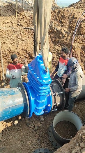 How to Install the Sluice Valve #pipelining #sluice #valve #fixing #viralvideo #shortvideos #fitter