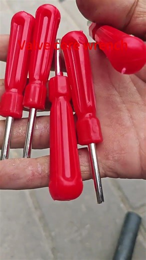 Hardware tool accessories Valve core wrench