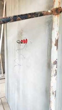 Baumit Classico Special 1.0 mm, Mineral Decorative Plaster, is applied with a metal float.