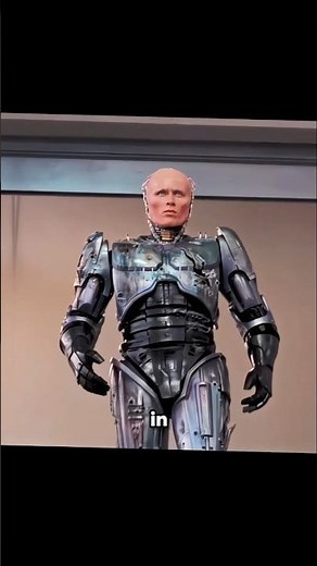 RoboCop: Peter Weller’s Iconic Robotic Movement Technique 🎬✨ #RoboCop #PeterWeller #FilmTrivia