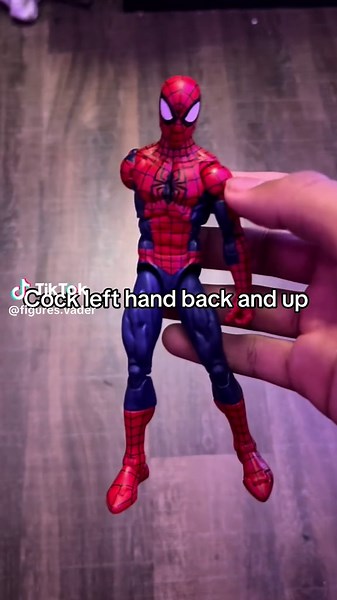 Mastering Action Figure Poses with Ab Crunch Techniques