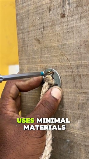 This amazing and simple clothesline idea is more creative #AmericanDIY #DIYHack #HandyTrick