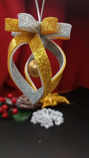 Christmas tree decoration with your own hands#новогодниеподелки #cristmastree🌲🌲🌲🎅 #2024 #новогодниепраздники #новогодниеукрашения #snowflakes #cristmas #cristmascrafts #snowflaketears