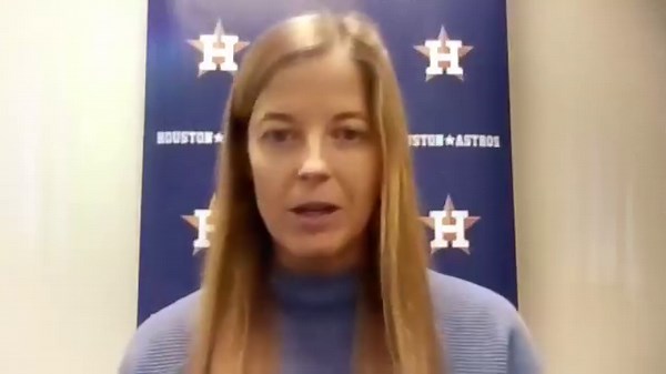 We salute the women who continue to break barriers and make our game great! #WomenInBaseballWeek | MLB