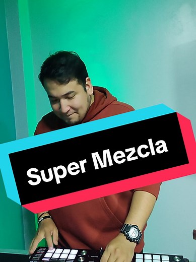 Y tú qué opinas de esta mezcla ? #TikTokLIVE #dj #dj #reggaeton #fypシ゚viral #pioneerdj #lima #juerga #