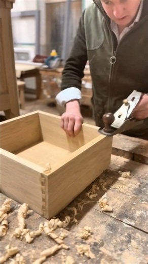 Handcrafted Cabinet with Perfectly Fitted Drawers!#Woodworking #Carpentry
