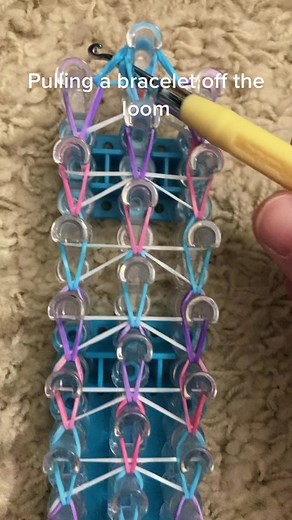 Triple Single Rainbow Loom Bracelet Making Guide