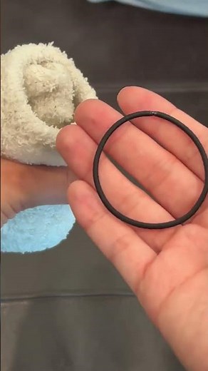 What's A FretWrap By Gruv Gear??