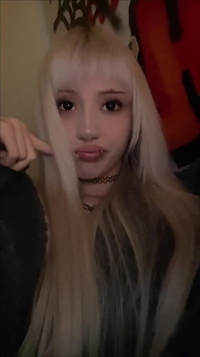 Express Your Alt Style with AltGirl Contact Lenses!