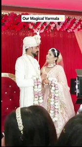 It was so dreamy yet magical varmala ceremony✨ We were smiling with teary-eyed🧿 We still feel the goosebumps whenever we watch this video. All the people who were witnessing our varmala were giving their biggest smile. Some of them have teary eyed too. Next day we even got phone calls from our relatives & friends that how gracefully we perform this ritual. They all were praising that we respected our ritual nicely & have not seen like this before. @twoschoolmets @shrishtigandhi Wedding inspirat