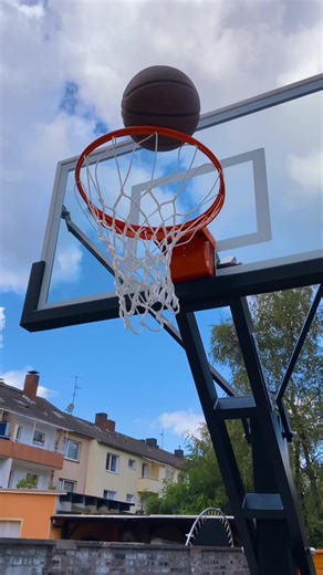 Experience Excellence with the Mega Slam 60 Hoop System