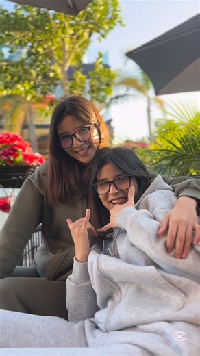 Twinasali | ♥️🫂 | Instagram