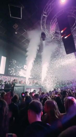 VLACK on Instagram: "SABADO DE VLACK - NEVER ENDING NIGHT by Sernova #TheBestOfTheNight"