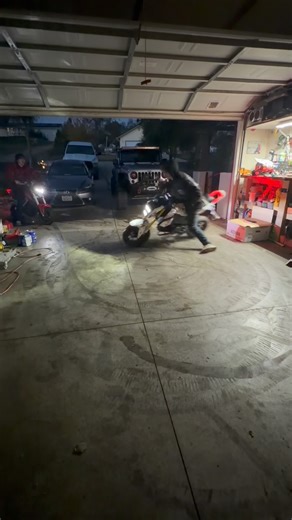 Anyone else sideshow in there garage? #grom #sideshow #bikelife | Seth VanNatta