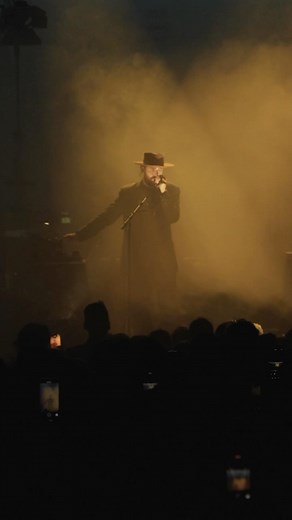 RY X on Instagram: "I love reworking songs live 🕊️ building new elements and folds within the work each time and allowing them to take new journeys night after night whether that be in the shape of a remix or an undoing of the structure into neo classical soundscapes here i blend elements from a remix of the song from @frank__wiedemann in with the arrangements written for @londonphilharmonicorchestra - beautifully put together by @epricemusic mixing all the influences and genres of folk and ele