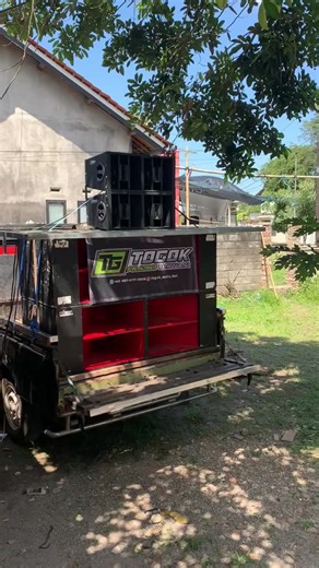 spek minimalis full ligthing #togokaudio #soundsytembanyuwangi #karnavalsoundsystem #karnaval2024 #