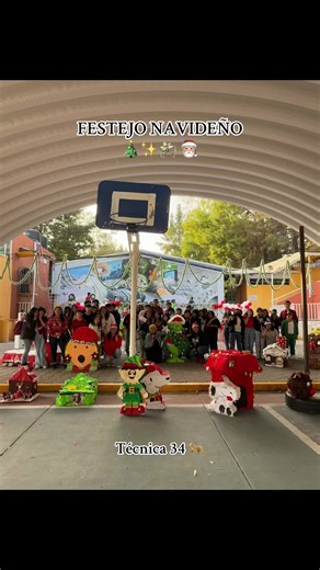 Festejo navideño 🎄✨🎅🏼 #turnovespertino #técnica34 #navidad #felicidad #celebracion #piñatas #dulces #galletas #juegos #baile #foto #grinch #maestros #mazapan #duende #alumnosyprofesores #p #fyp #actitud #diciembre #trabajoenequipo