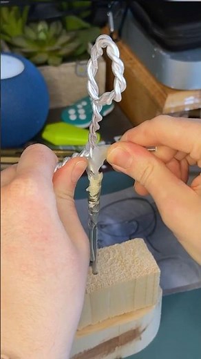 How to make a wire armature for a polymer clay portrait ⎜Bust sculpture