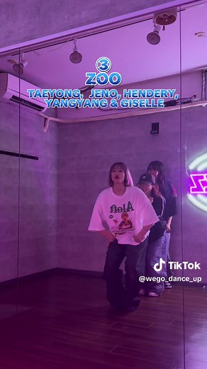 文化祭で踊ったら盛り上がっちゃう曲3選🪩みんなはなんだと思う〜？✨✨#dance #dancer #ダンス動画 #文化祭 #文化祭ダンス #kpopdance #jk