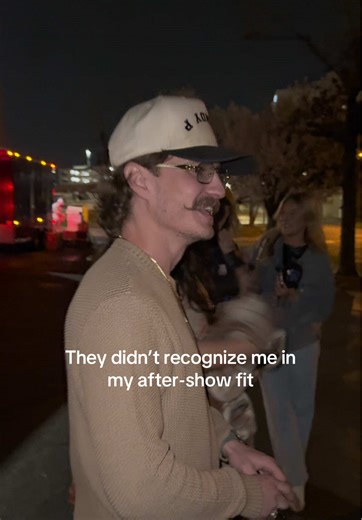 “Can you go get him off the bus” Me: 🚶🏻‍♂️walks away 🧍🏻‍♂️waits 10 seconds, 🚶🏻‍♂️‍➡️walks back 💀