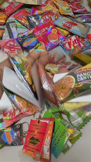 Couldn’t give a full treat to the whole class… so here’s a sweet little token with BIG APPRECIATION❗️💙 CHICHA & assorted treats inspired KEYCHAINS, each with motivational quotes for your achievers! A big THANKS to my loyalist customers, Ma'am S, Ma'am W and Ma'am M for always trusting Katalina's Prints & Crafts🥰 May free calendar 2026 kayo sa akin soon, hehe.😅😁 #thanksGalways #nuruNegosyo😅 | Katalina Aya Ayel