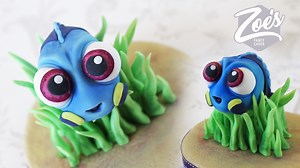 I just couldn't resist making Baby Dory. It's those big eyes that get me every time 😊 Who's had a go at making this little character before? #findingdory #cute #caketopper | Zoe's Fancy Cakes
