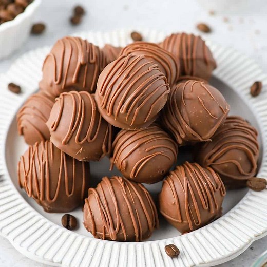 Easy Coffee Truffles