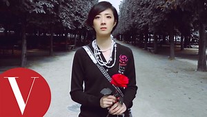 桂綸鎂Guey Lun-Mei 採用靈魂出竅的方式演繹著世界的自己與那個不知名的自己，她說：「我們無法對世界完全的坦露自己，但那些沒說出口的部分，才使我們完整......」 #CCGirlsDiary #認同請分享 #VOGUE封面故事 | VOGUE Taiwan