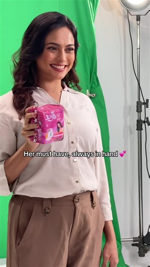 Essentials deserve some screen time too 😏 #joyamovingforward #period #pad #periodweek #heavyflow