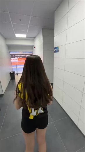 #kesfett #kesfetbenionecikar #keşfet #fyp #kesfeteyizzzzzzzz #volleyball #voleyboll🏐🏐 #voleybol