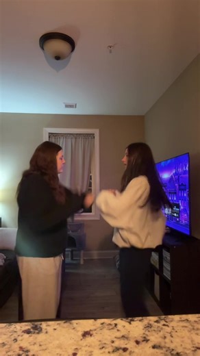 ig dance videos r back?? @amber