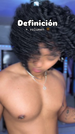 Curly Hair Transformation for Men: Styling Tips