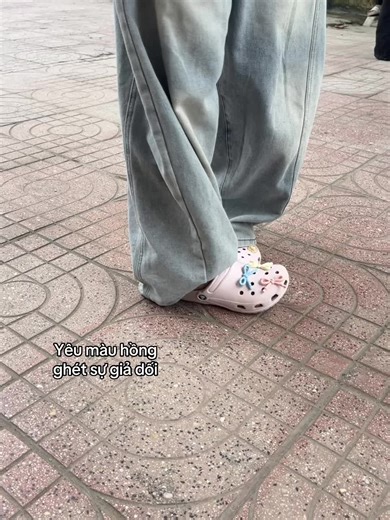 Dép Cân Mọi Outfit: Phối Đồ Thời Thượng