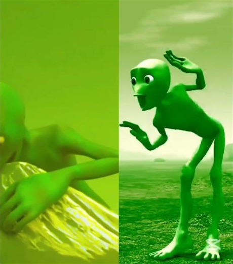 Alien Dance Full Version 🚀 | Space Vibes & Crazy Moves