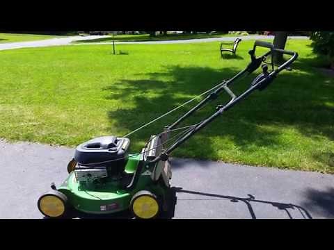 Vintage 1997 John Deere push mower with aluminum deck - Model: JA65
