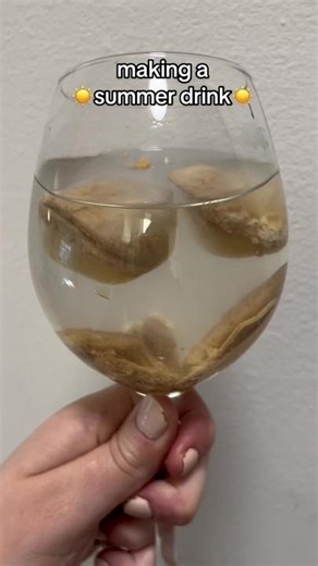 Mmmm bubber pubber #nutterbutter #summerdrink #peanutbutter | drinks