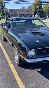 Cool muscle cars at the old car show #fun #carshow #shorts