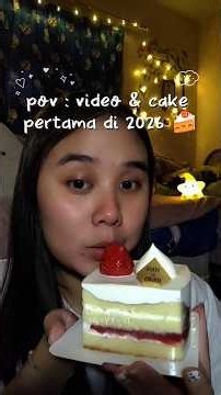 ASMR Eating Strawberry Cake for New Year 🍓🍰🎉 #asmr #cake #newyear #eating
