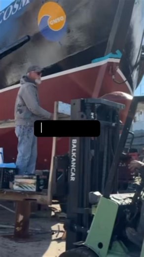 🚢 R/V Cosmo’s First Ocean Voyage Under the GMSO Flag 😍 R/V Cosmo has officially returned to the water following extensive mechanical and systems upgrades, along with a freshly painted hull now proudly bearing the GMSO logo. She’s shining from the inside out. 🌟 All major systems were tested and performed smoothly during her initial ocean run, marking an important milestone as Cosmo begins this next chapter. 📍 Where to next: Myrtle Beach, SC → Key West, FL From there, Cosmo will transit to Pan